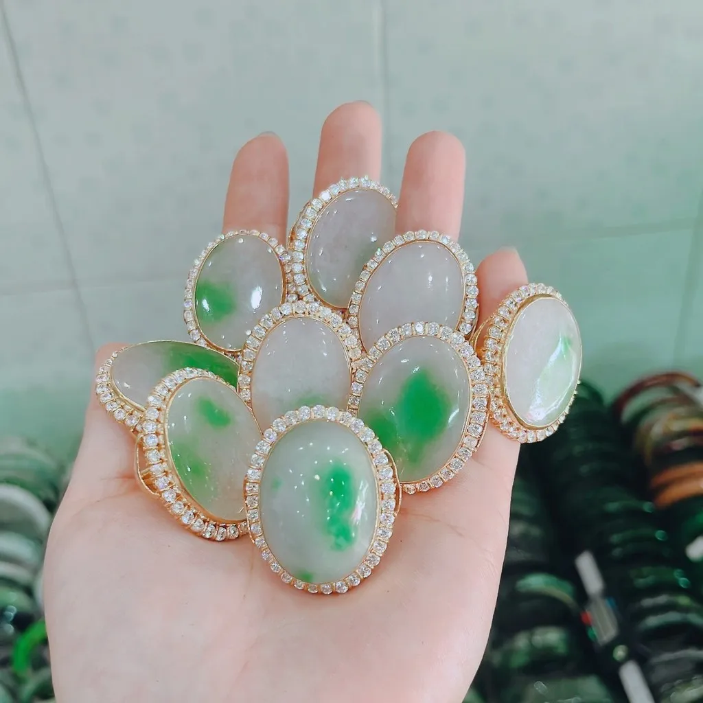 Nhẫn Ngọc Cẩm Thạch Thiên Nhiên Bọc - Thắng Giang