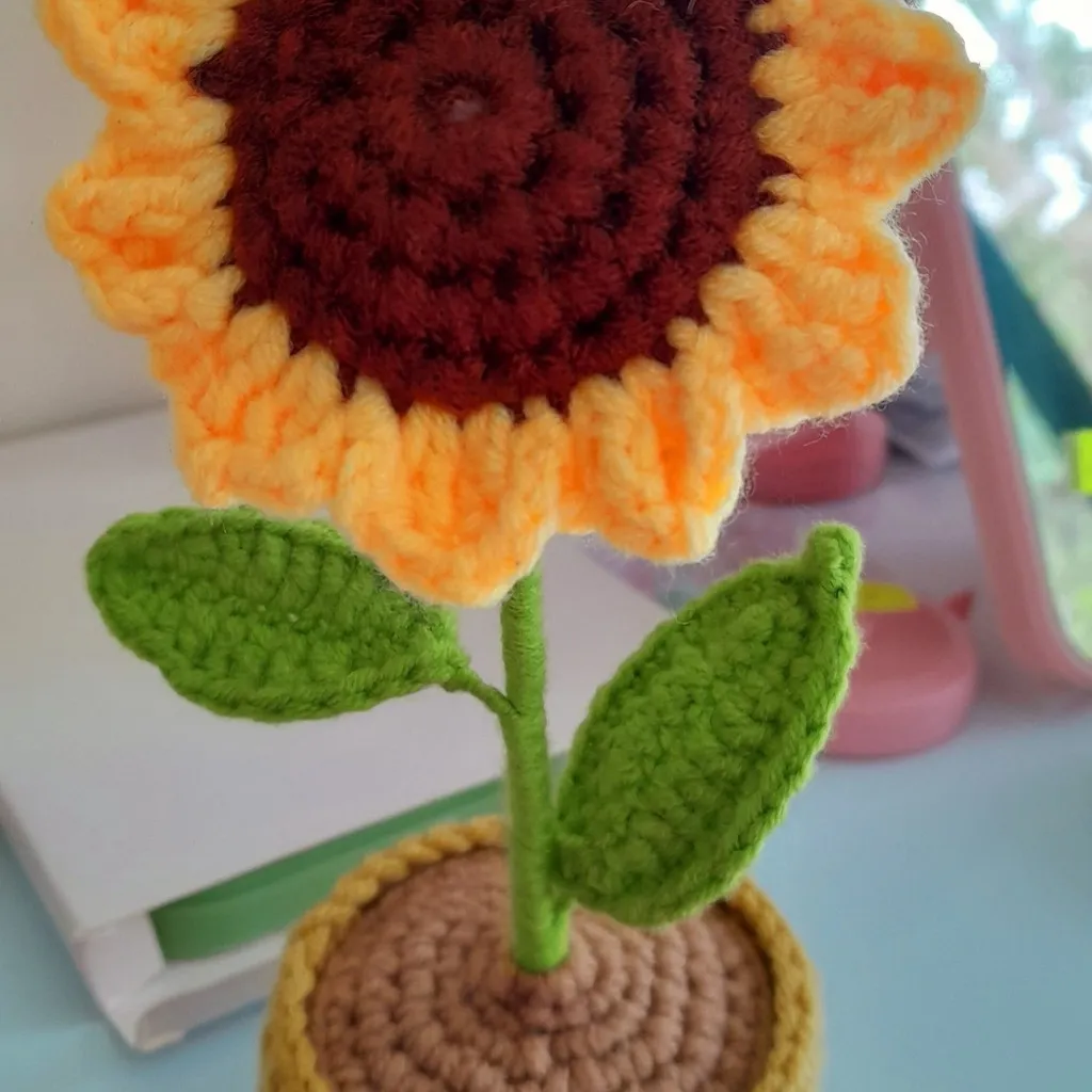 Alternative view of Chậu Hoa Len Hướng Dương Handmade Yk08-yukishop