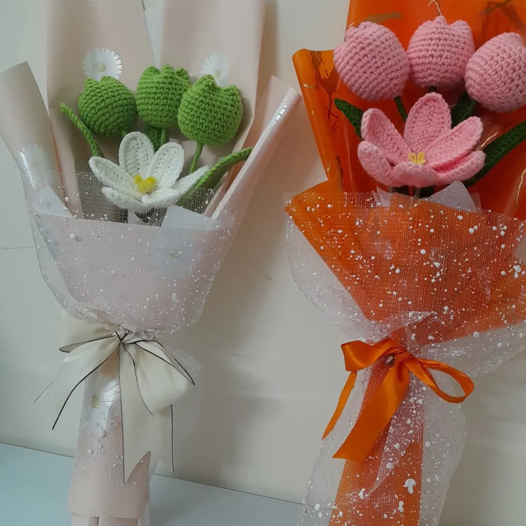 Bó Hoa Tuylip Bằng Len Handmade Yukishop Yk17