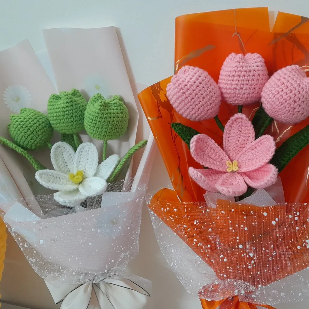 Alternative view of Bó Hoa Tuylip Bằng Len Handmade Yukishop Yk17