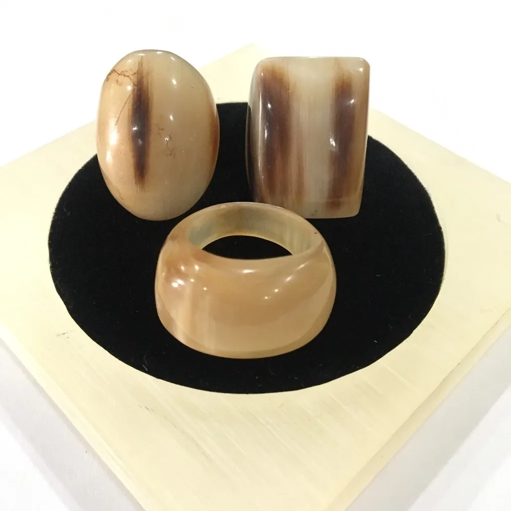 [phiên Bản Giới Hạn] Nhẫn Sừng Sơn Mài Trang Sức Hoạ Tiết Trơn - Tường Thuận