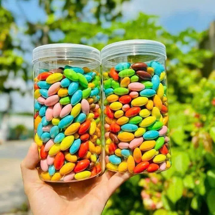Alternative view of Kẹo Nhộng Socola Đầy Màu Sắc Vạn Người Mê 500g - Winnie House