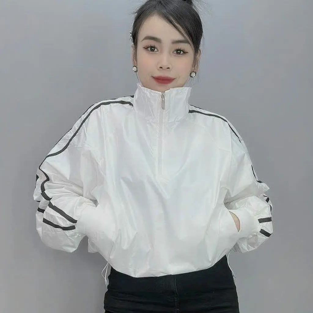 Alternative view of Áo Khoác Dù Form Dơi Tay Phối Sọc - Kim