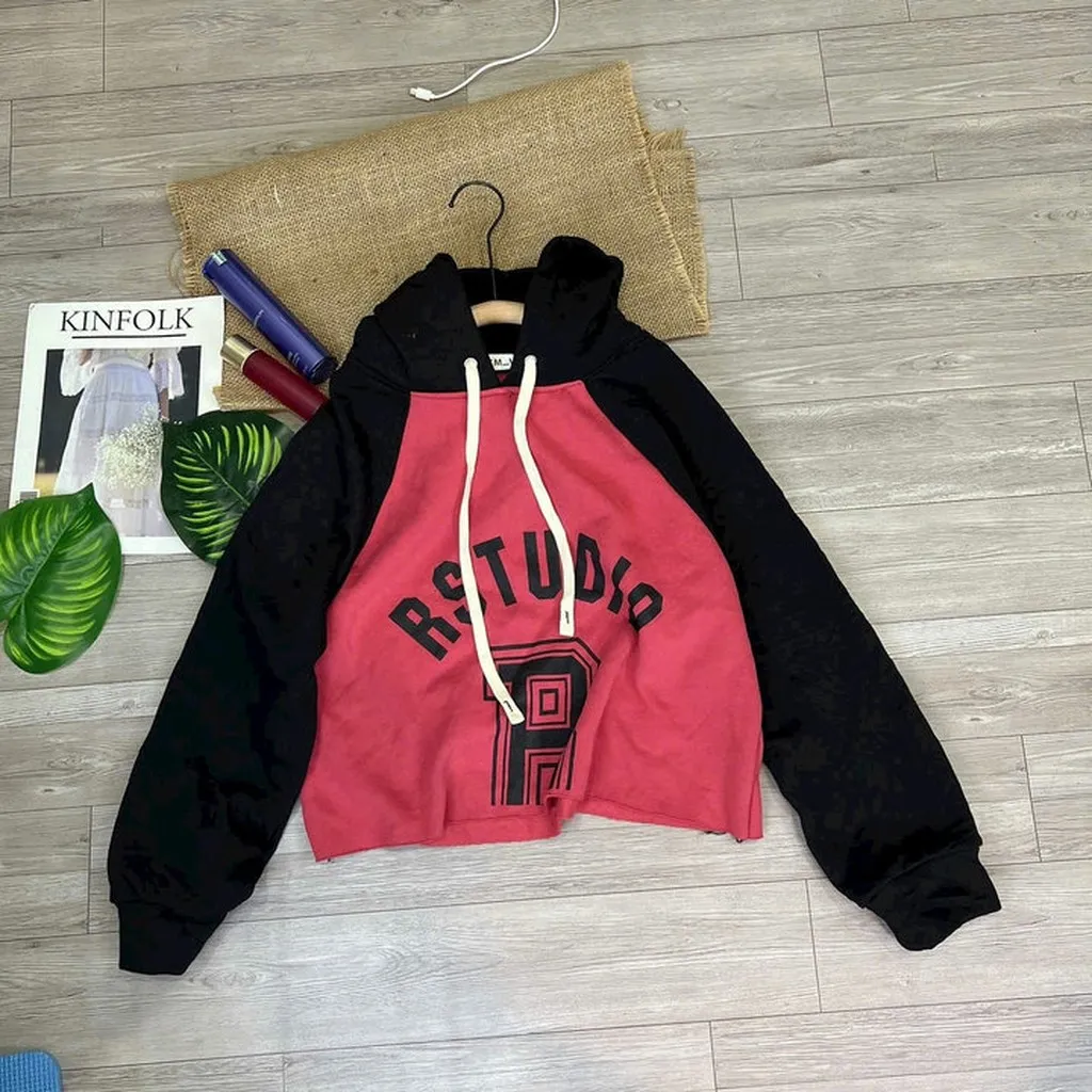 Alternative view of Áo Hoodie Nỉ Ngoại Lửng Cắt Raplan Chưx Rstudio Xinh Xắn - Kim