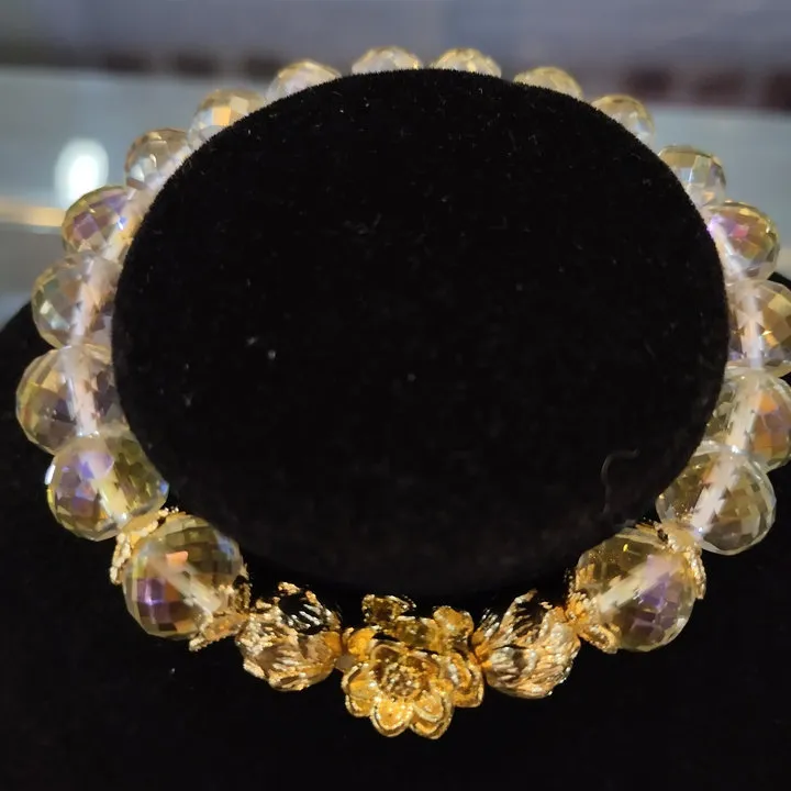 Alternative view of [chiếc] Vòng Tay Đá Moissanite 8 Li Kết Hợp Với Charm Hoa Sen - Ttvtdm