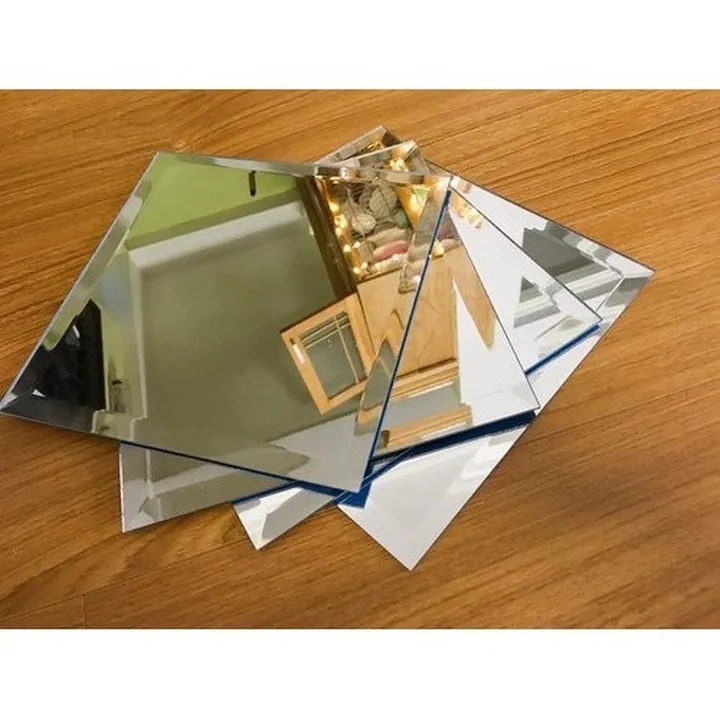 Set 16 Miếng Gương Dẻo Dán Tường Decor