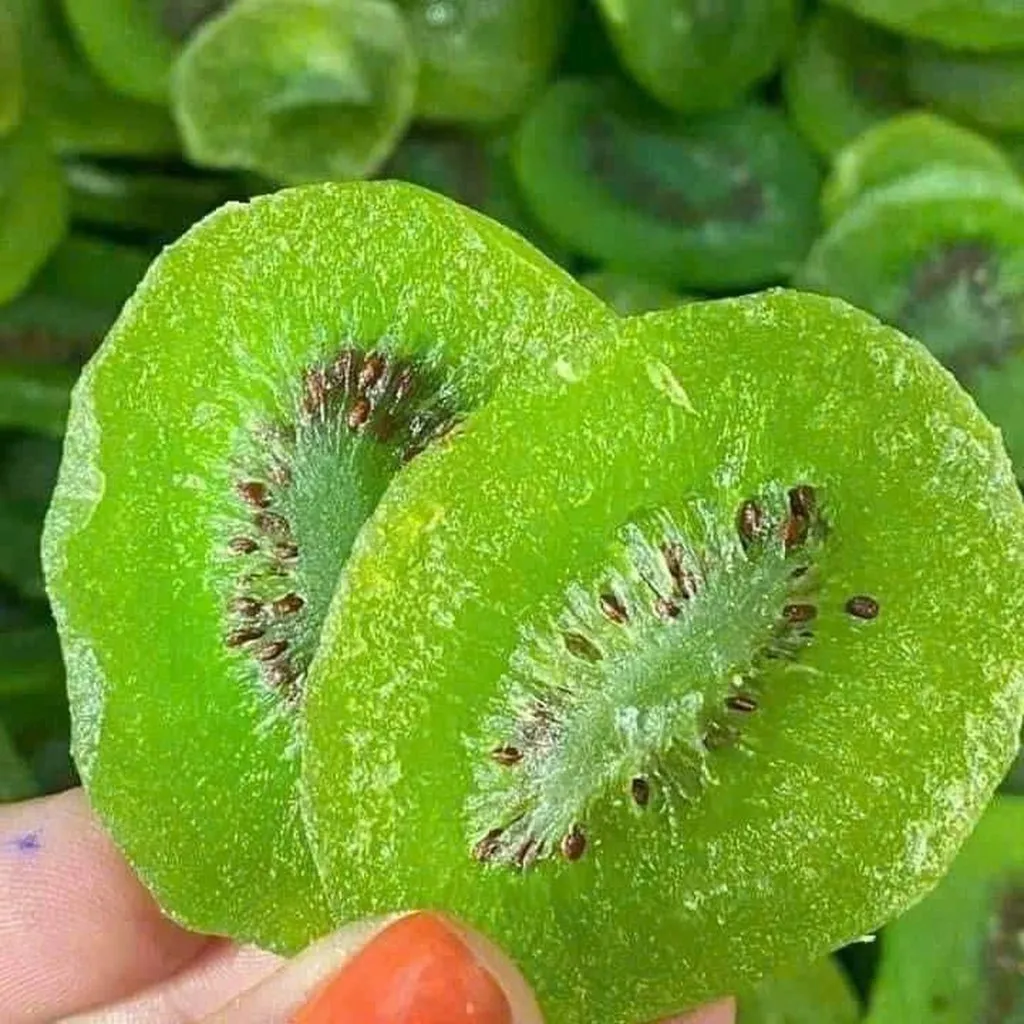 Alternative view of Mứt Kiwi Sấy Dẻo Chua Ngọt Hài Hòa 500g - Winnie House