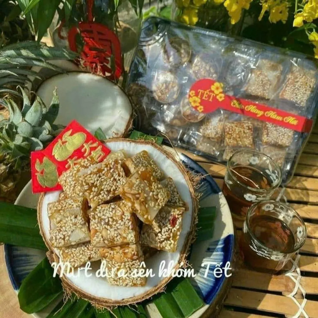 Alternative view of Mứt Dừa Sợi Sên Khóm Nhà Làm Không Pha 500g - Winnie House