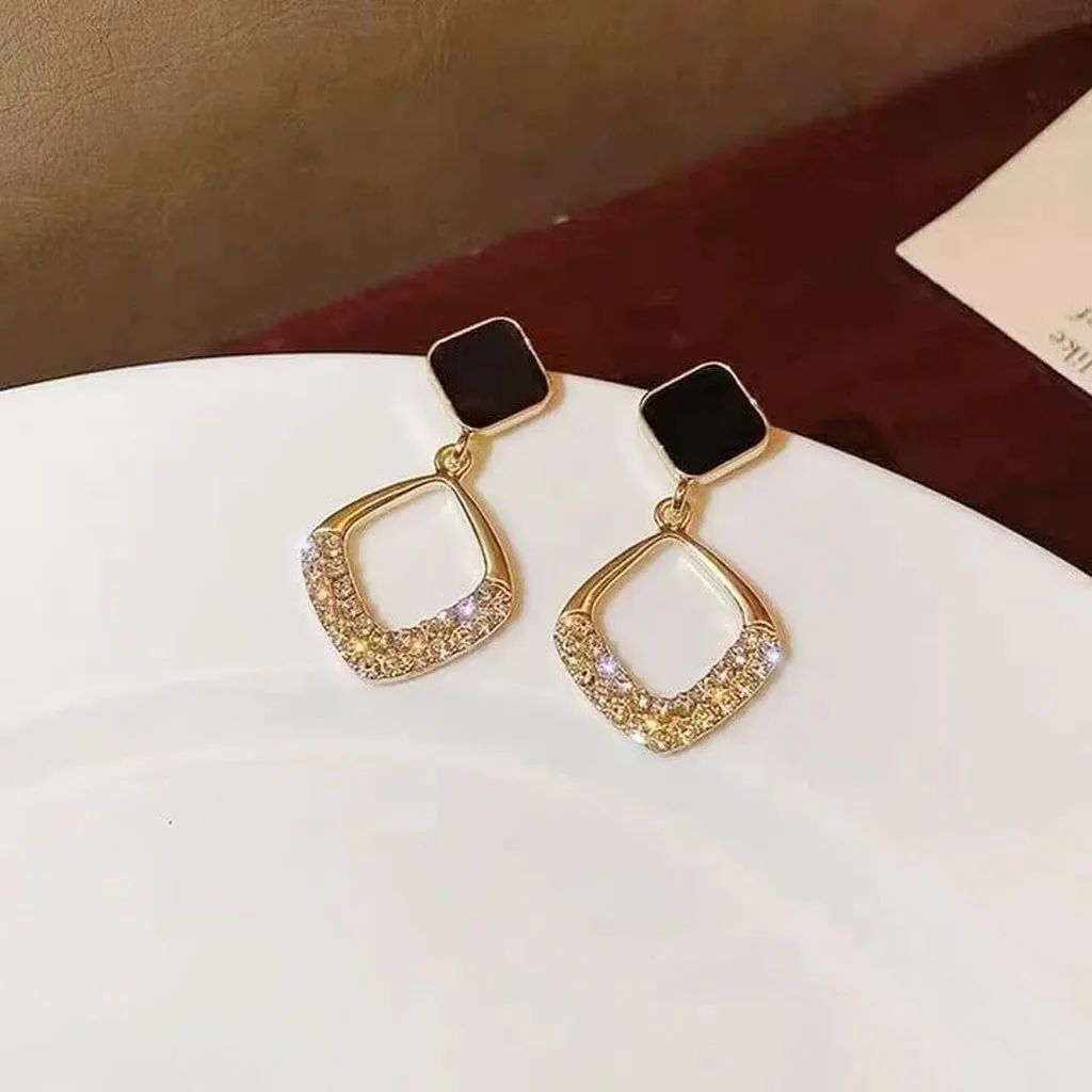Bông Tai Hình Thoi Xi Tĩnh Điện Bạc Ta Cao Cấp - Thắng Giang