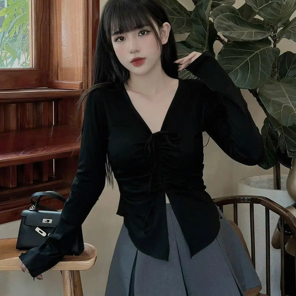 Alternative view of Áo Kiểu Rút Dây Tay Dài Thun Gân Tăm Lạnh Lp39384 - Lê Phương Boutique