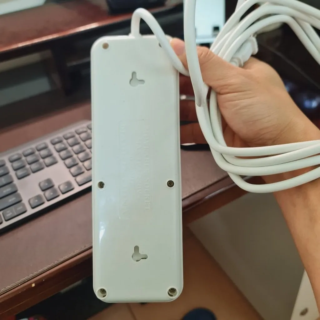 Alternative view of Ổ Cắm Điện No1524 (7 Lỗ Cắm + 2 Usb) Dây Dài 3m -su