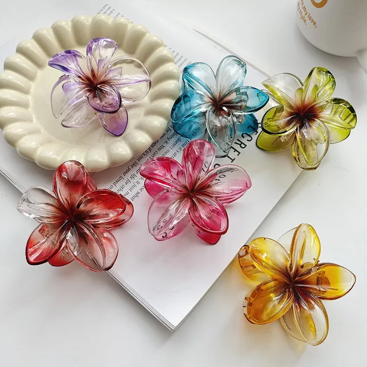 Alternative view of Kẹp Tóc Hoa Sứ Màu Pha Lê Trong Suốt - Dâu Shop