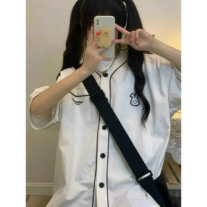 Áo Sơ Mi Nam Nữ Form Rộng Chất Lụa Đẹp Logo Thỏ Phối Túi Ở Ngực -htm Fashion