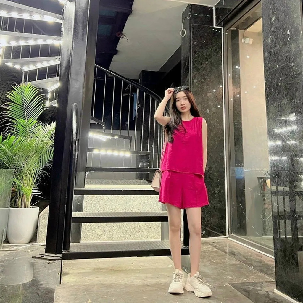 Alternative view of Bộ Đũi Xước Siêu Đẹp Mặc Ở Nhà Hay Đi Chơi Đều Được