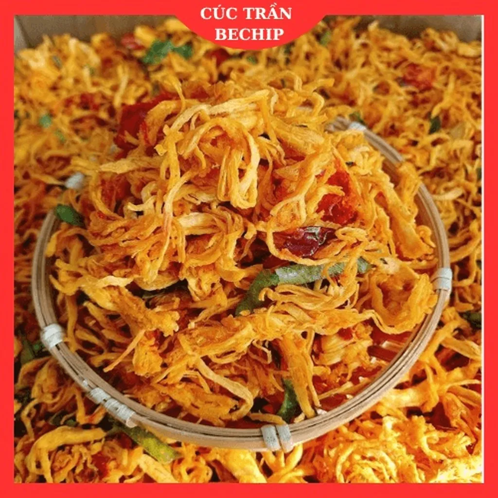 Khô Gà Lá Chanh Hương Vị Đậm Đà, Cay Nhẹ, Món Ăn Vặt Yêu Thích Của Giới Trẻ Túi 500g - Ctb630
