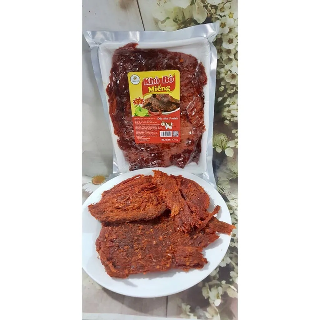 Alternative view of Khô Bò Miếng Sấy Khô Vị Truyền Thống Thơm Ngon Túi 300g T02 - Lady's Passion