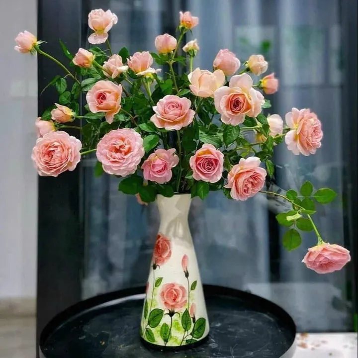 Lọ Hoa Vẽ Tay, Bình Hoa Gốm Sứ Bát Tràng Dáng Ly Decor Cắm Hoa Đều Đẹp -chipxinhxk