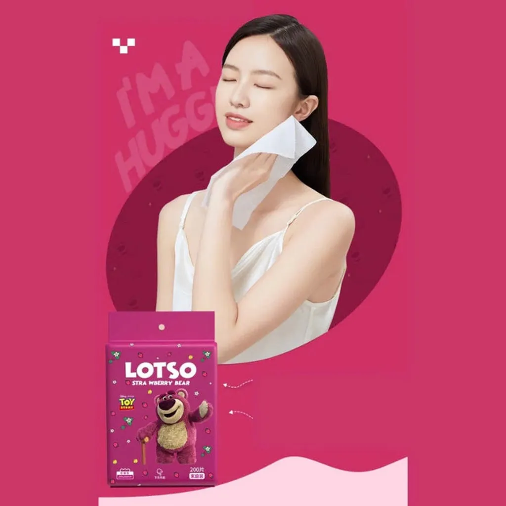 Alternative view of Bịch Khăn Giấy Khô Gấu Dâu Lotso 200 Tờ Dạng Rút Mềm Mại Sử Dụng Đa Năng Tiện Lợi L024 - Lady's Passion