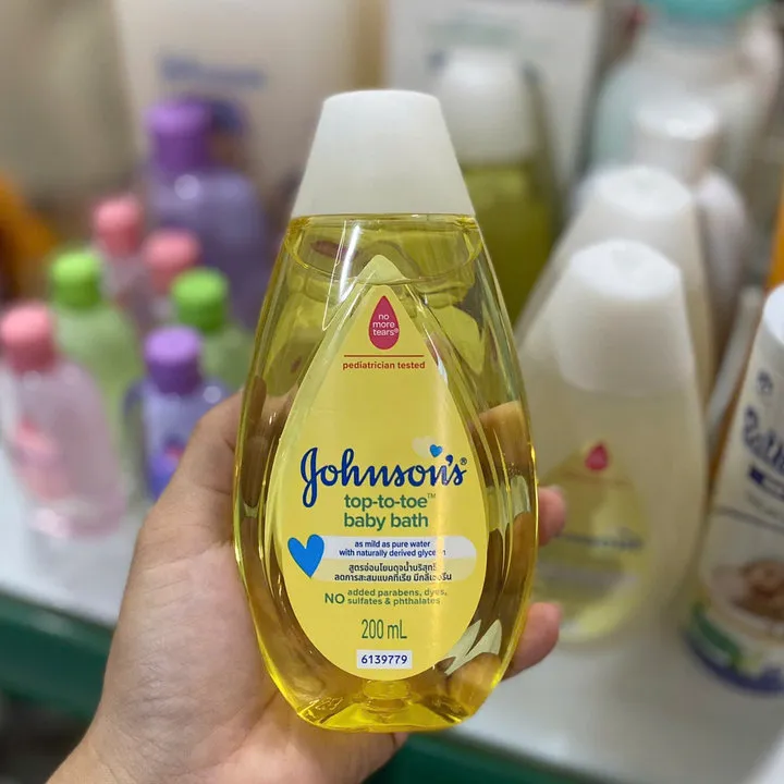 Sữa Tắm Gội Toàn Thân Cho Bé Johnson Baby 200ml L030 - Lady's Passion