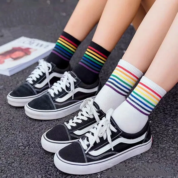 Set 5 Đôi Tất Cao Cổ Họa Tiết Sọc Cầu Vồng Năng Động, Trẻ Trung Sldct38 - Diepchi Fashion