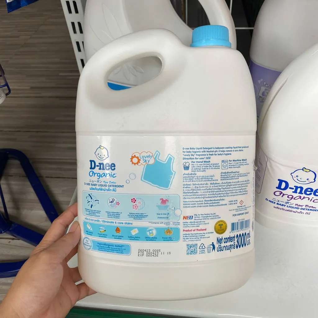 Alternative view of Nước Giặt Xả Quần Áo Cho Bé Dnee Can 3000ml L035 - Lady's Passion