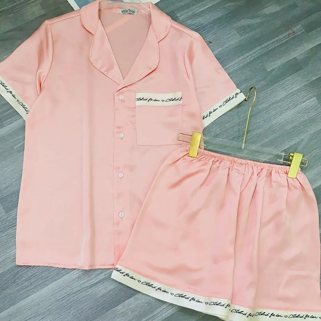 Alternative view of Bộ Pijama Satin Viền Chữ - Lê Phương Boutique