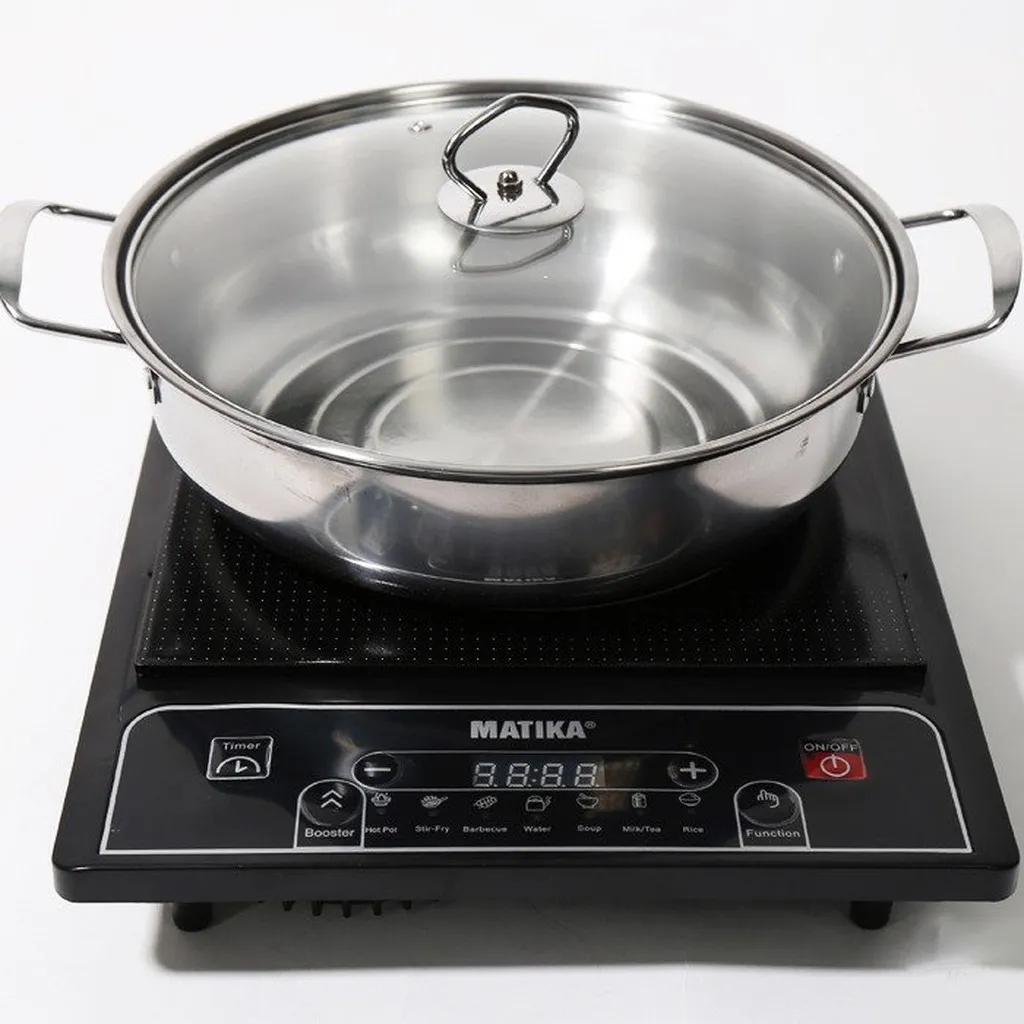 Tặng Nồi Lẩu 28cm - Bếp Từ Matika Công Suất 2000w 7 Chức Năng Nấu Nhanh - Bảo Hành 12 Tháng