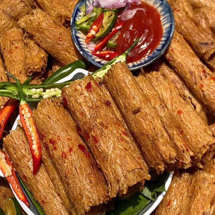 Mực Cán Tomyum Sấy Giòn, Ăn Là Ghiền 250g - Winnie House