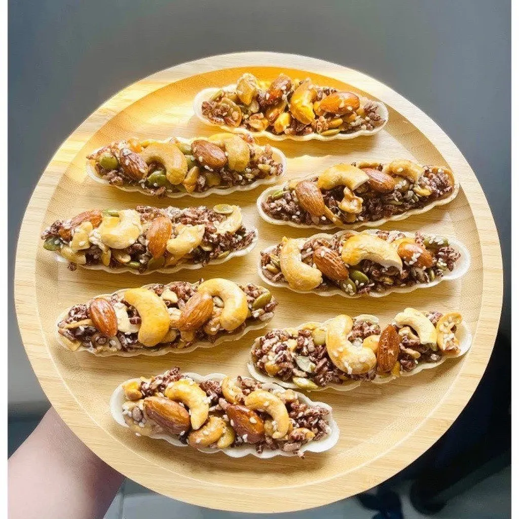 Alternative view of Bánh Thuyền Hạt Dinh Dưỡng Thanh Dinh Dưỡng Healthy Túi 265g Nc08 - Lady's Passion
