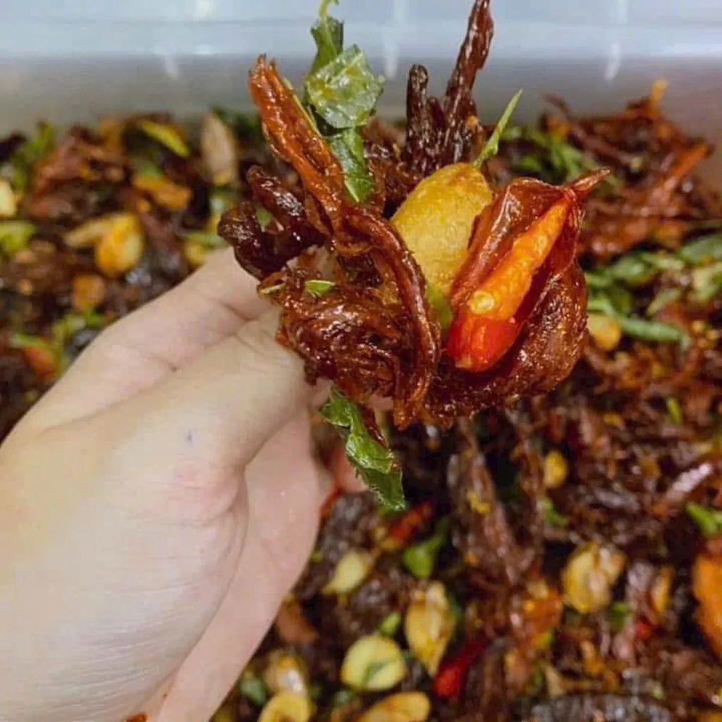 Alternative view of Khô Bò Đập Lá Chanh - Ăn Vặt Quốc Dân Ai Cũng Phải Mê 250g - Winnie House