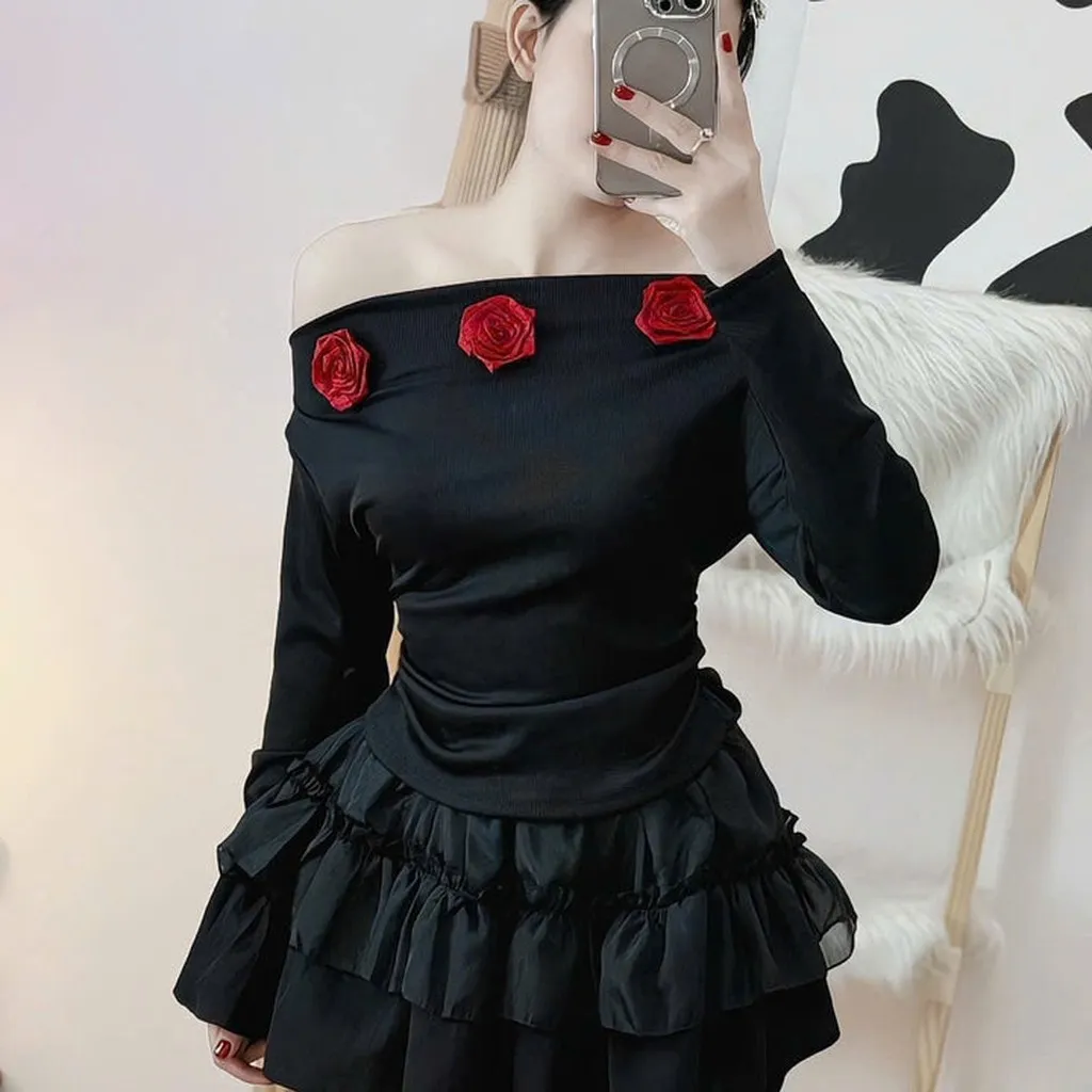 Alternative view of Áo Bẹt Vai Nhún Sườn Đính Hoa - Lê Phương Boutique