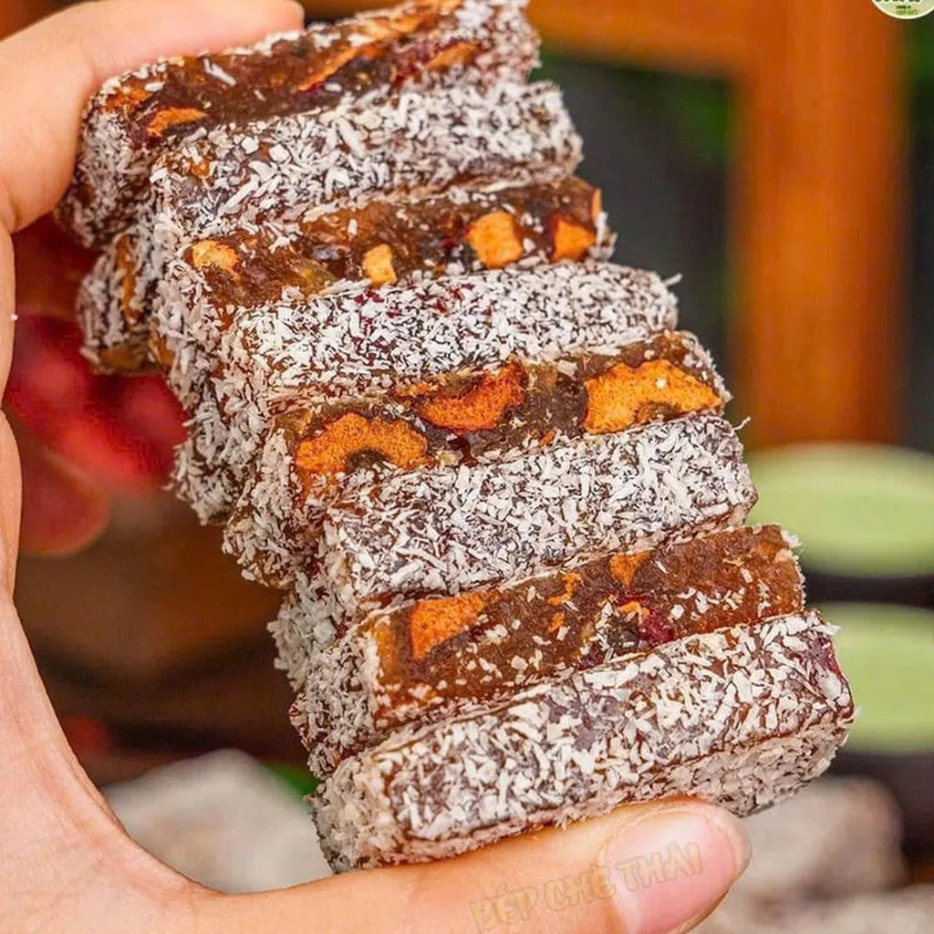 Kẹo Gừng Táo Đỏ: Hương Vị Thiên Nhiên, Sức Khỏe Trọn Vẹn 500g - Winnie House