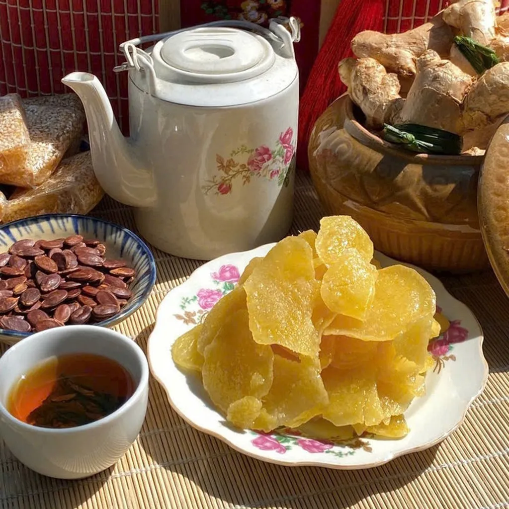 Gừng Huế Sấy Dẻo - "ấm Áp Từ Tâm", Đậm Đà Hương Vị Cố Đô 250g - Winnie House