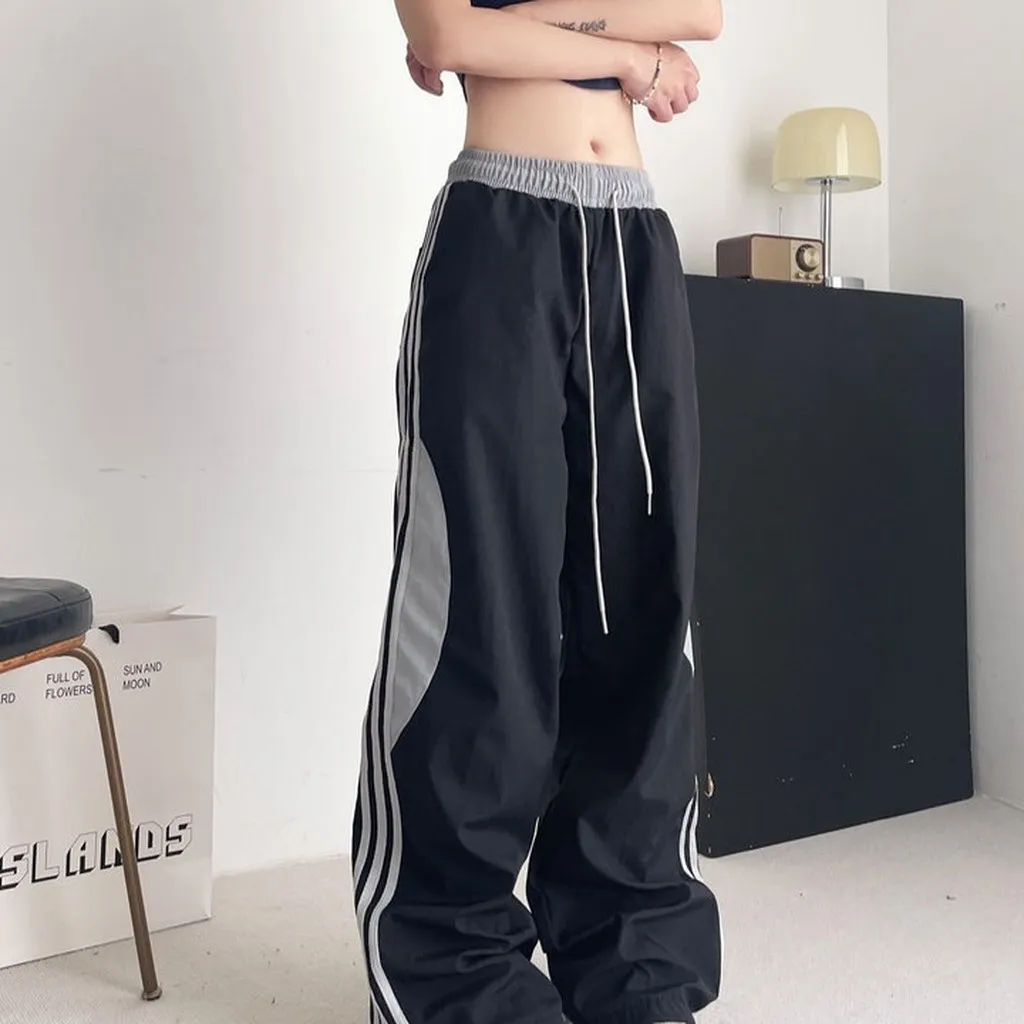 Alternative view of Quần Dài Nam Nữ Chất Liệu Dù Trượt Nước Phối 3 Sọc Siêu Hot - Htm Fashion