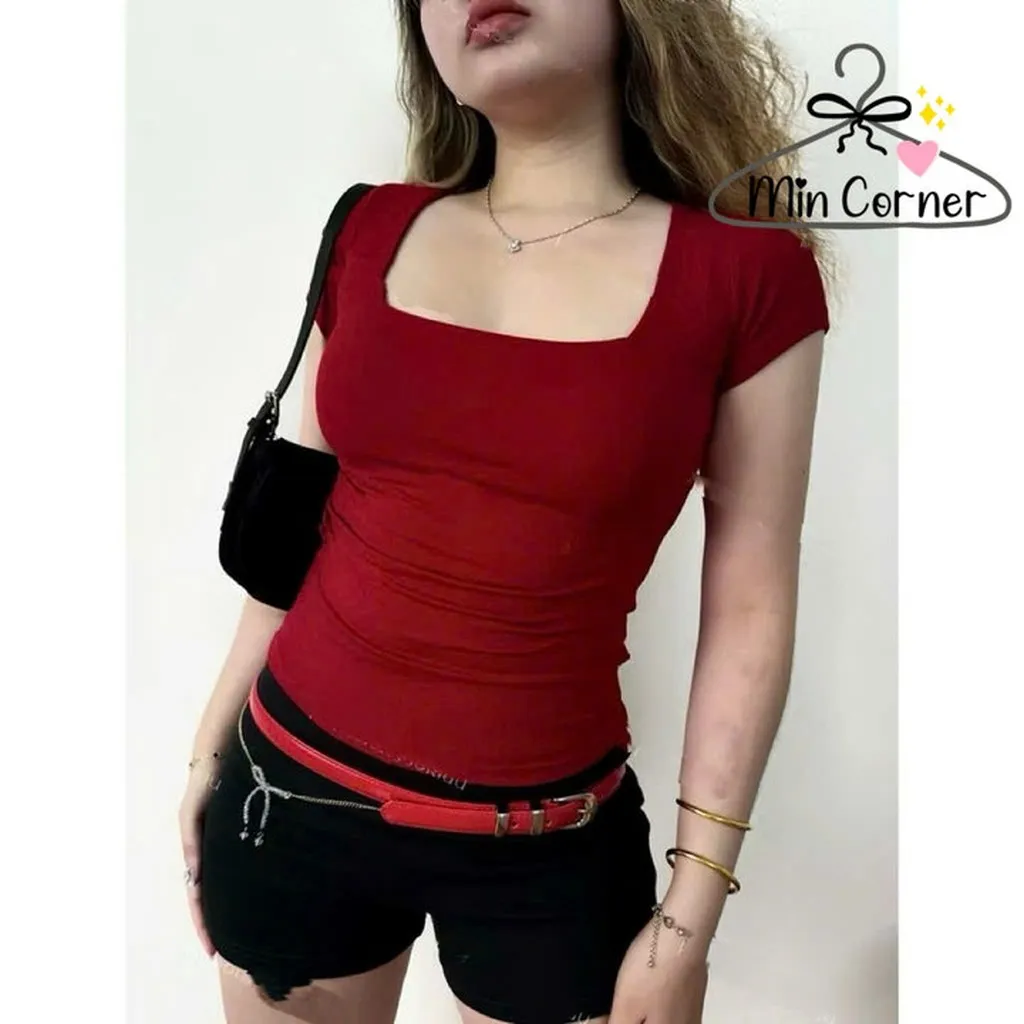 Áo Thun Cổ Vuông Hai Lớp Vải Mat72 - Min Corner
