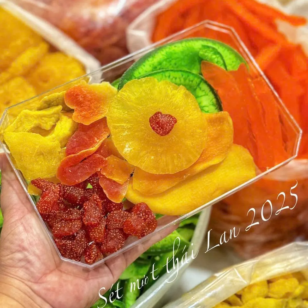 Sét Mứt Thái Lan Sấy Dẻo: "ăn Là Mê" Từ Miếng Đầu Tiên 500g - Winnie House