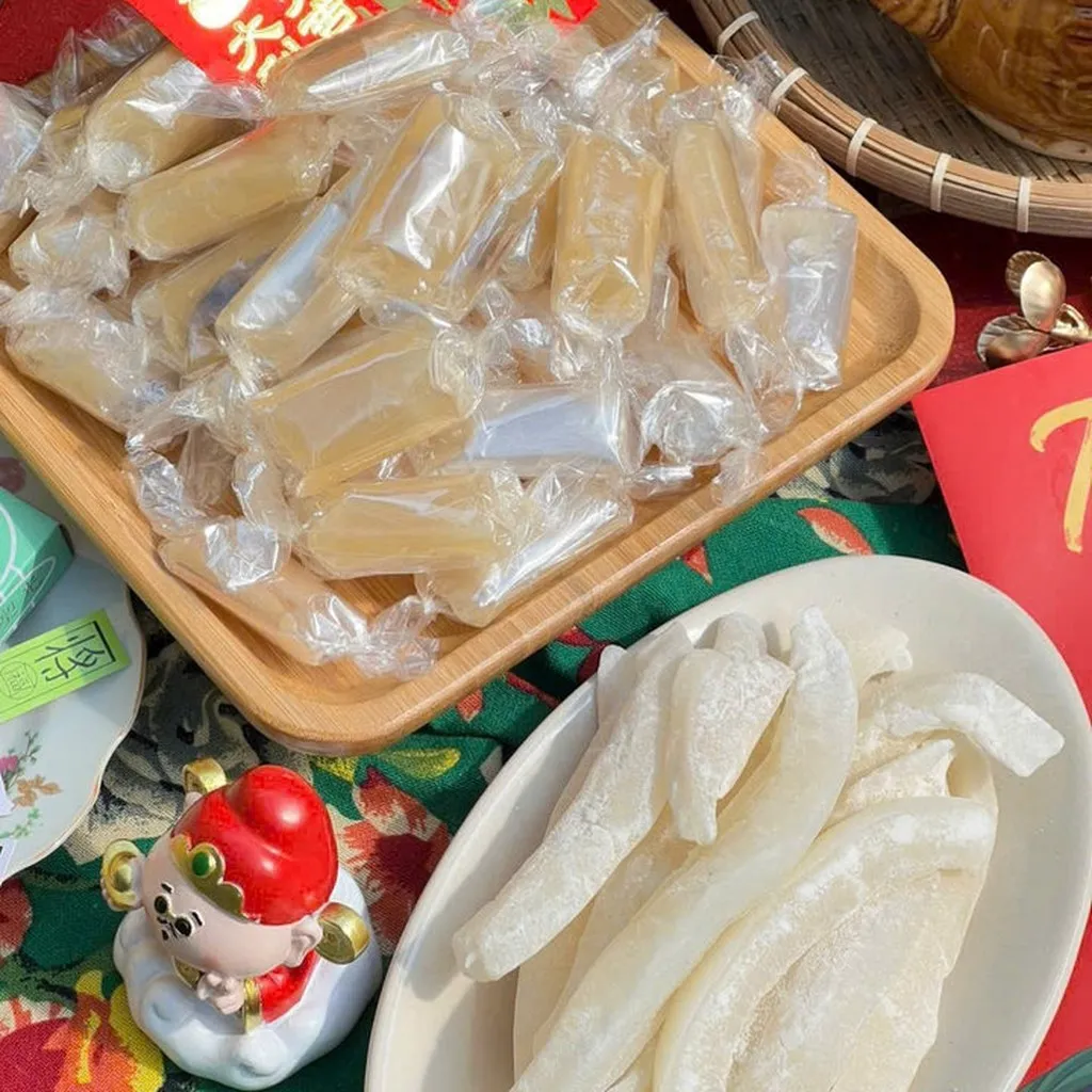 Alternative view of Mứt Mãng Cầu Dừa Sáp: Hương Vị Tết Ấm Áp, Trọn Vẹn 500g - Winnie House